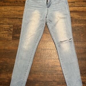 Aeropostale Light Blue Ripped Skinny Jeans